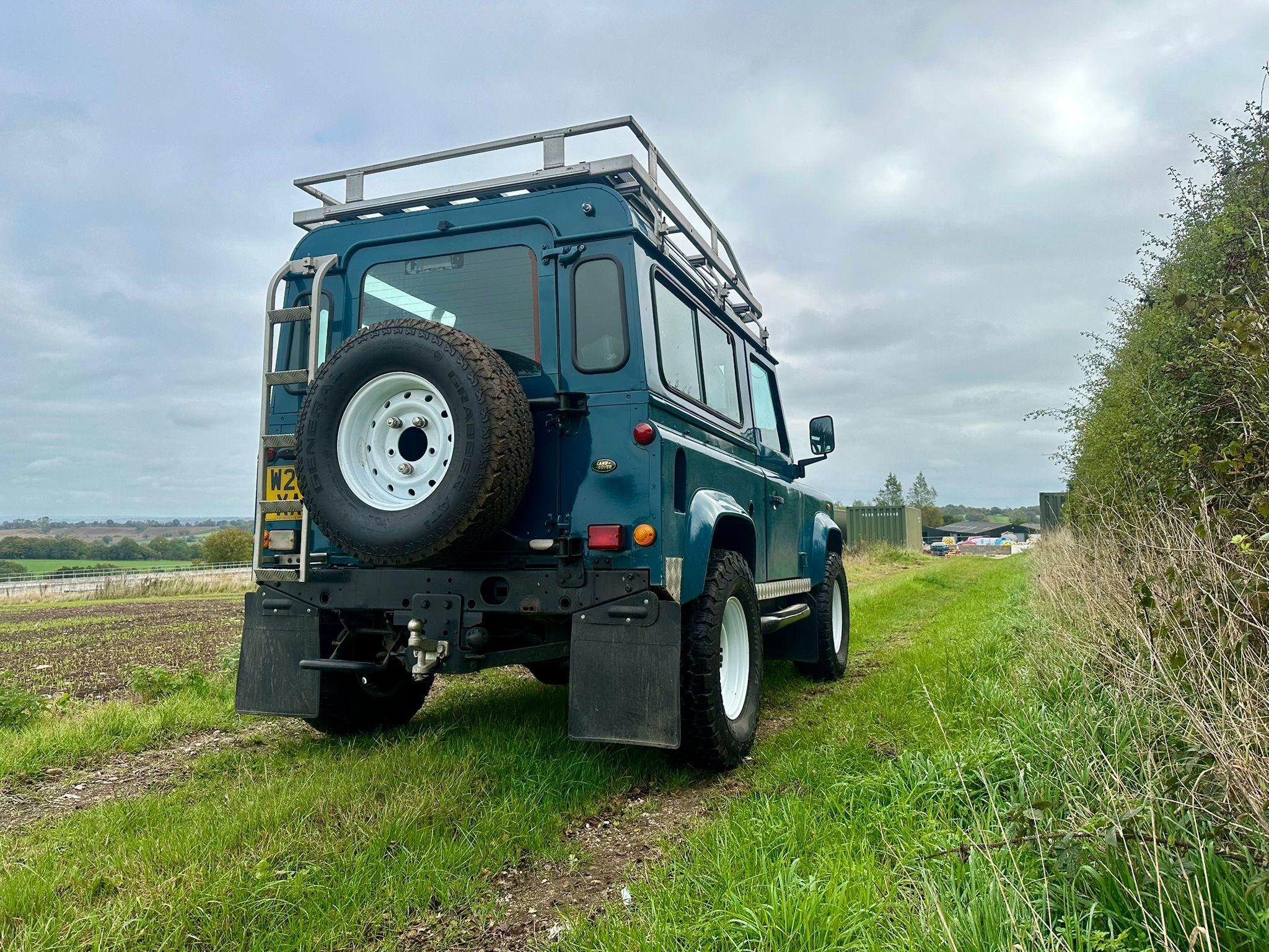 2000 Land Rover Defender 90 - 3