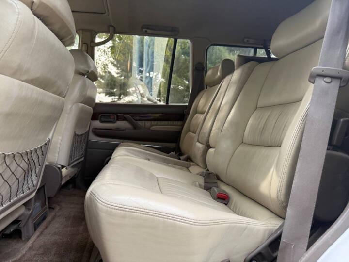 1996 Lexus LX 450