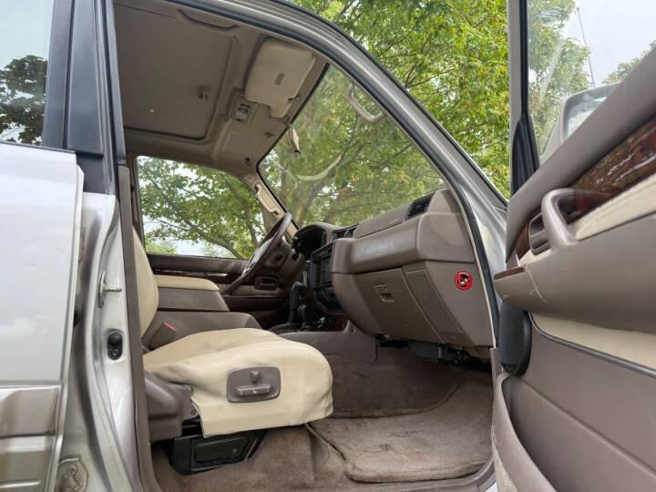 1996 Lexus LX 450