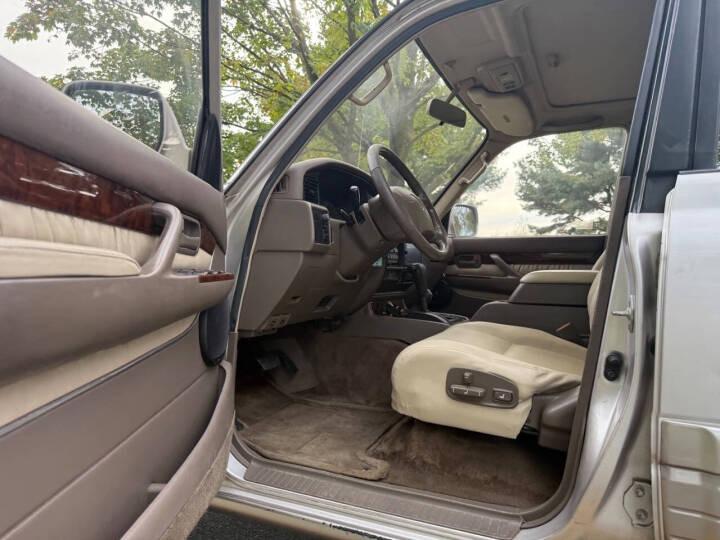 1996 Lexus LX 450