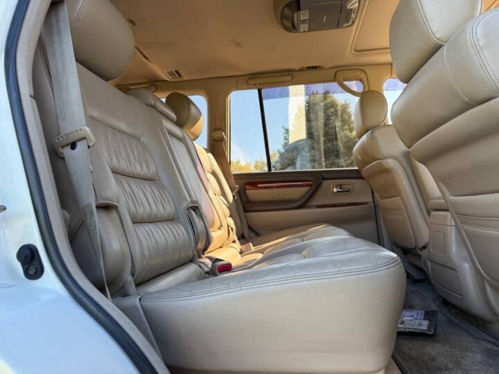 2000 Lexus LX 470