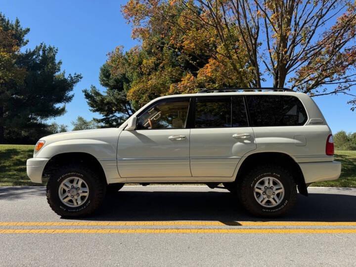 2000 Lexus LX 470