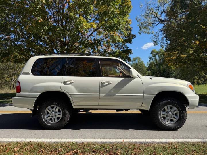 2000 Lexus LX 470
