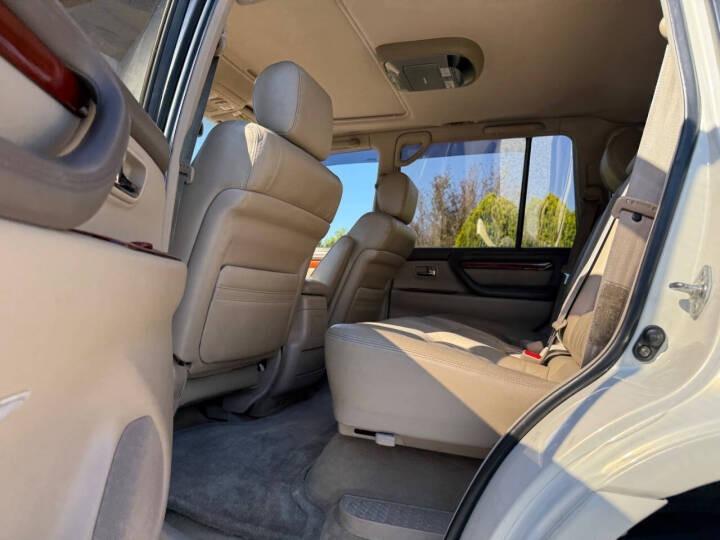 2000 Lexus LX 470