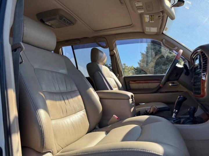 2000 Lexus LX 470