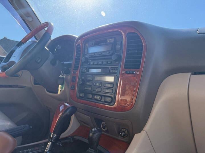 2000 Lexus LX 470