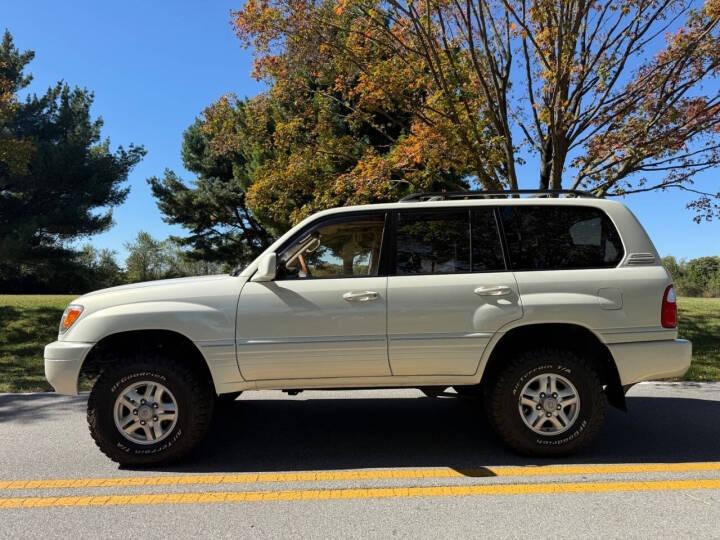 2000 Lexus LX 470