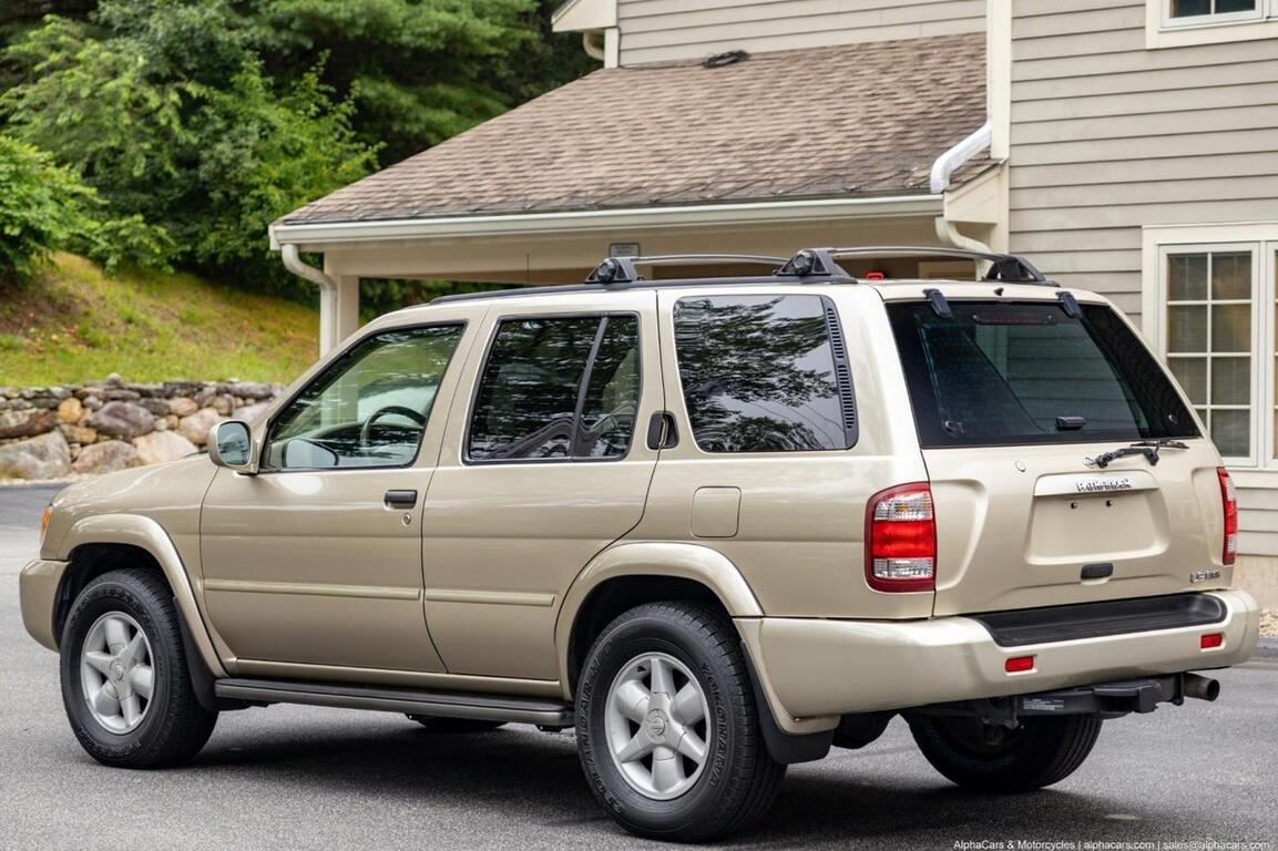 2001 Nissan Pathfinder LE 4×4