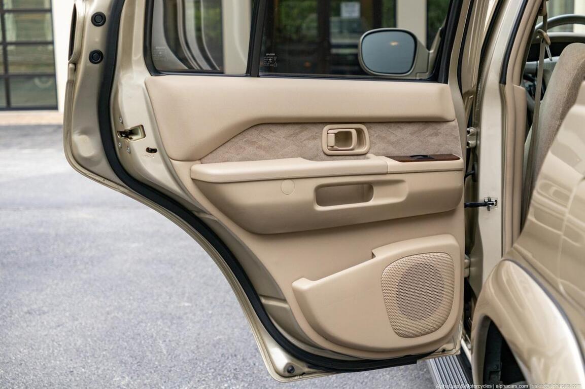 2001 Nissan Pathfinder LE 4×4