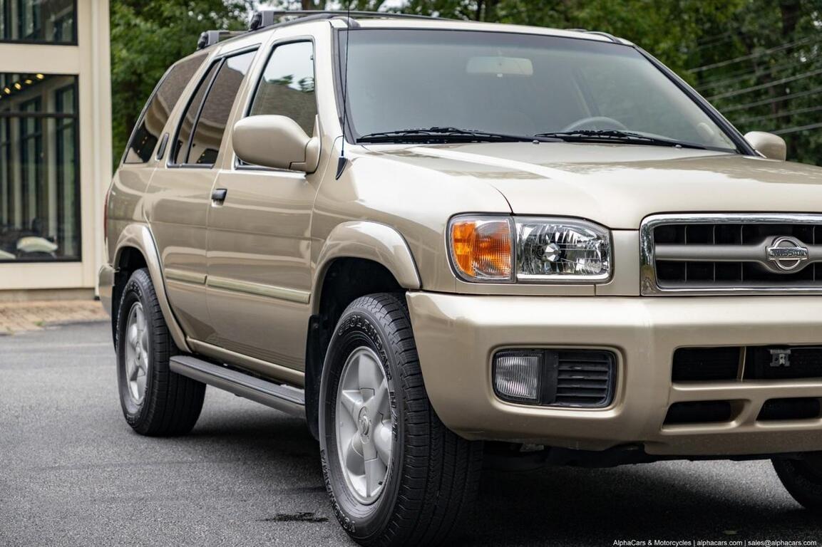 2001 Nissan Pathfinder LE 4×4