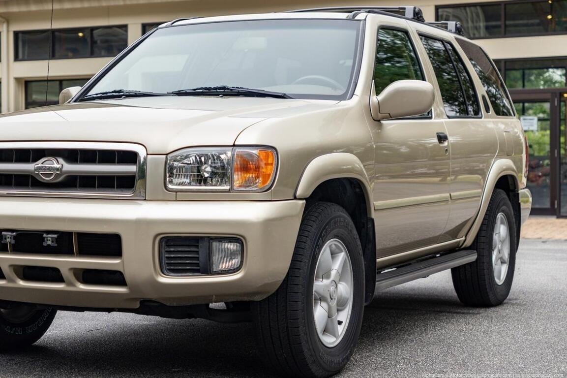 2001 Nissan Pathfinder LE 4×4