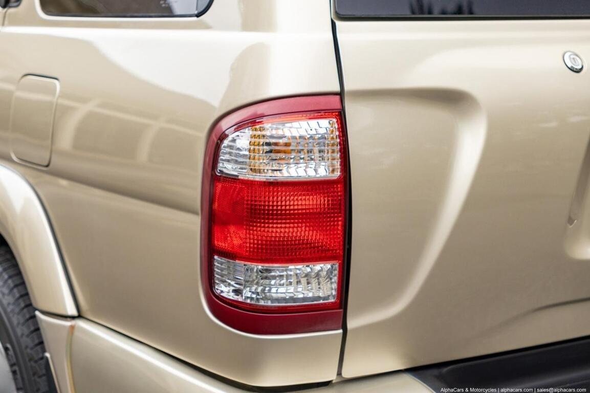 2001 Nissan Pathfinder LE 4×4