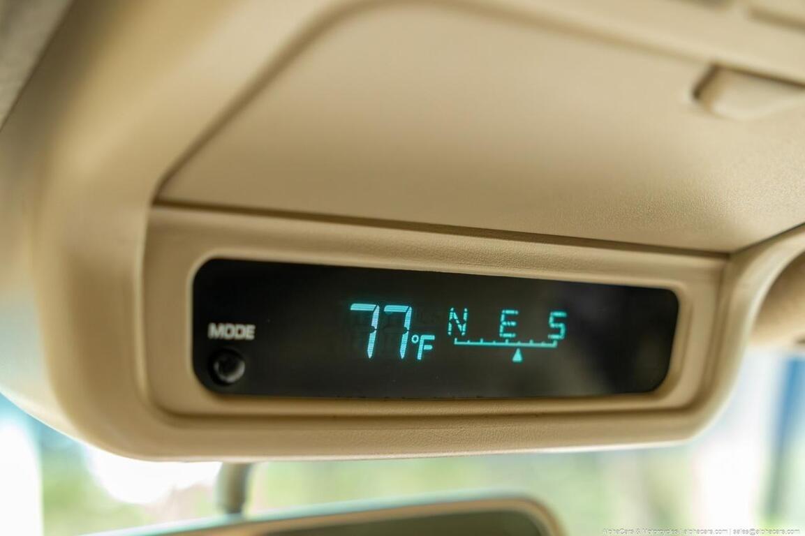 2001 Nissan Pathfinder LE 4×4