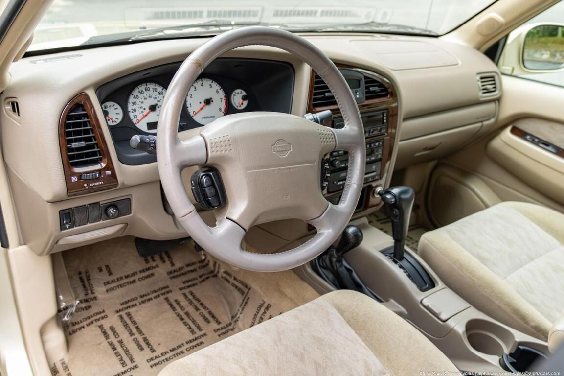 2001 Nissan Pathfinder LE 4×4