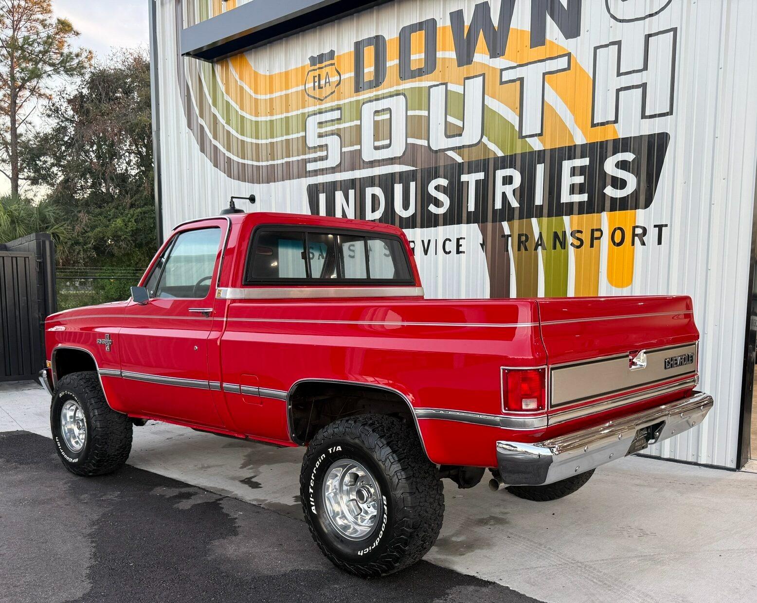 1987 Chevrolet K10 Silverado - 2