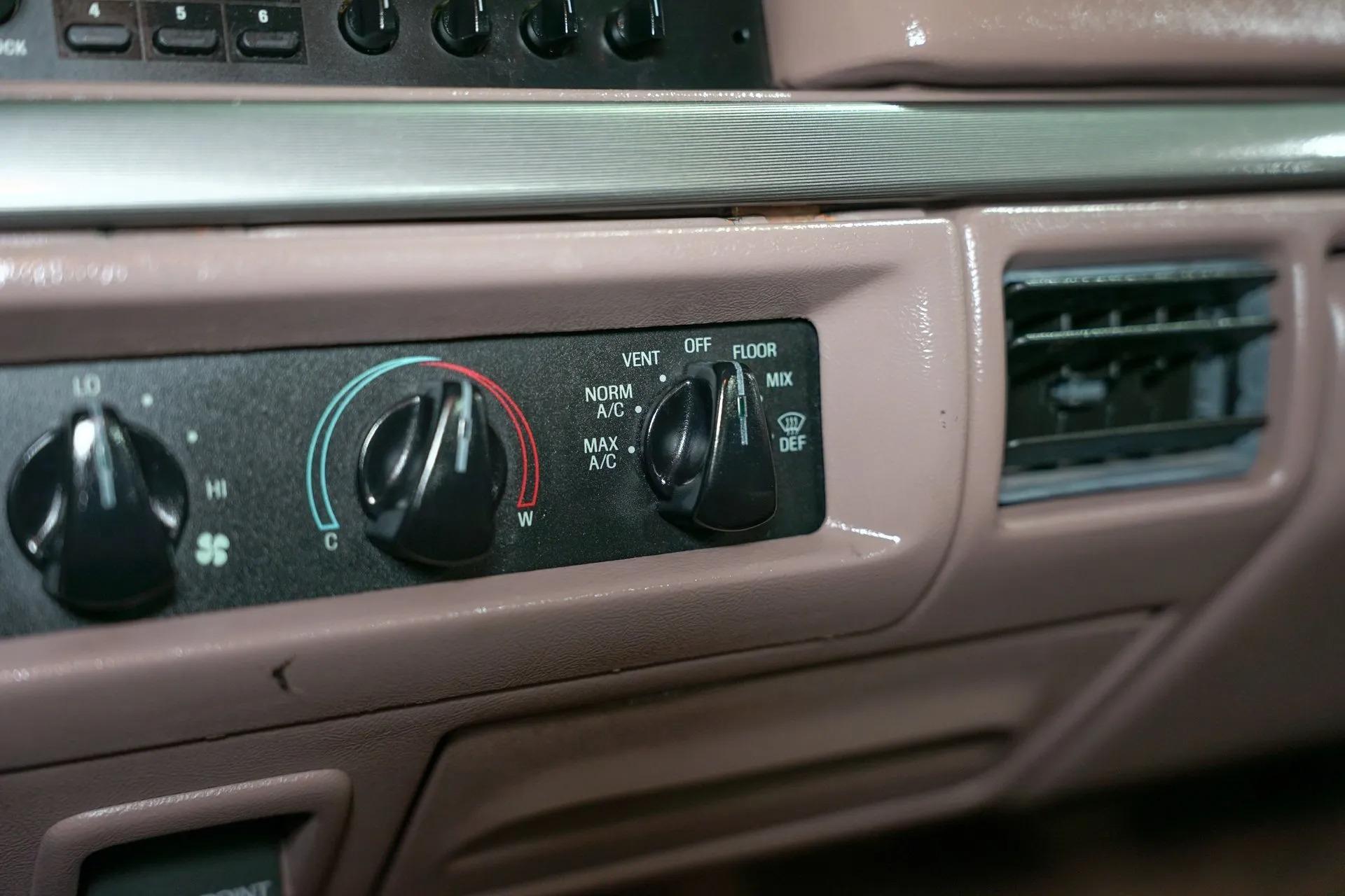 1992 Ford F-250 XLT 4x4