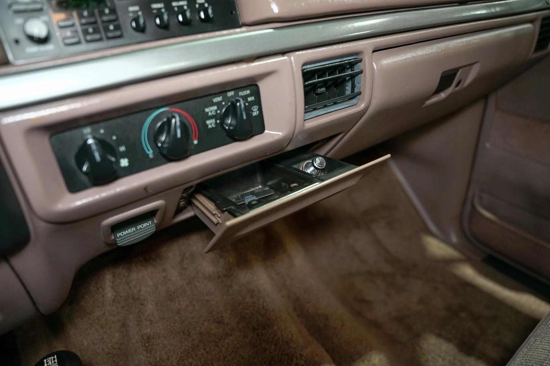1992 Ford F-250 XLT 4x4