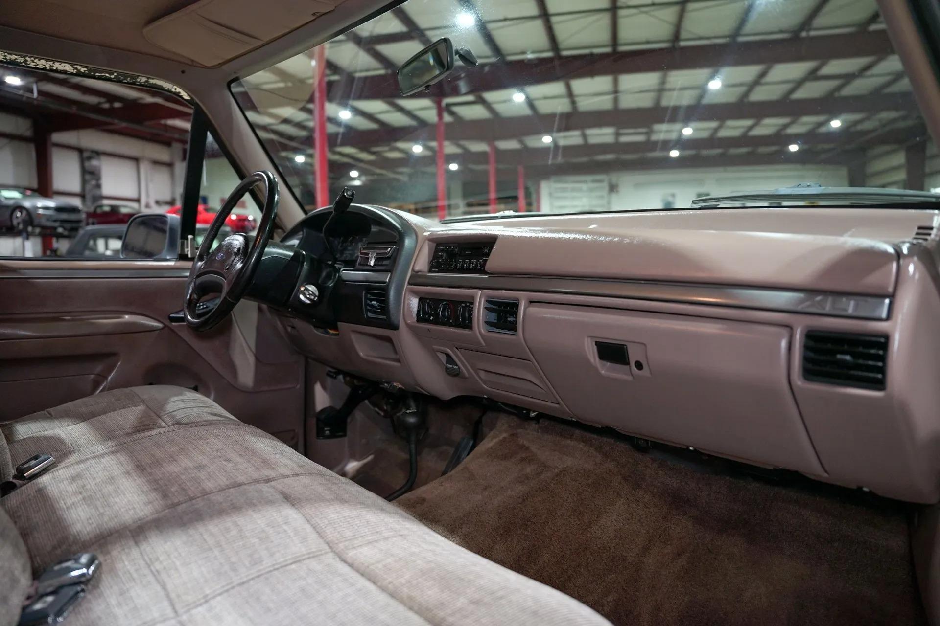1992 Ford F-250 XLT 4x4