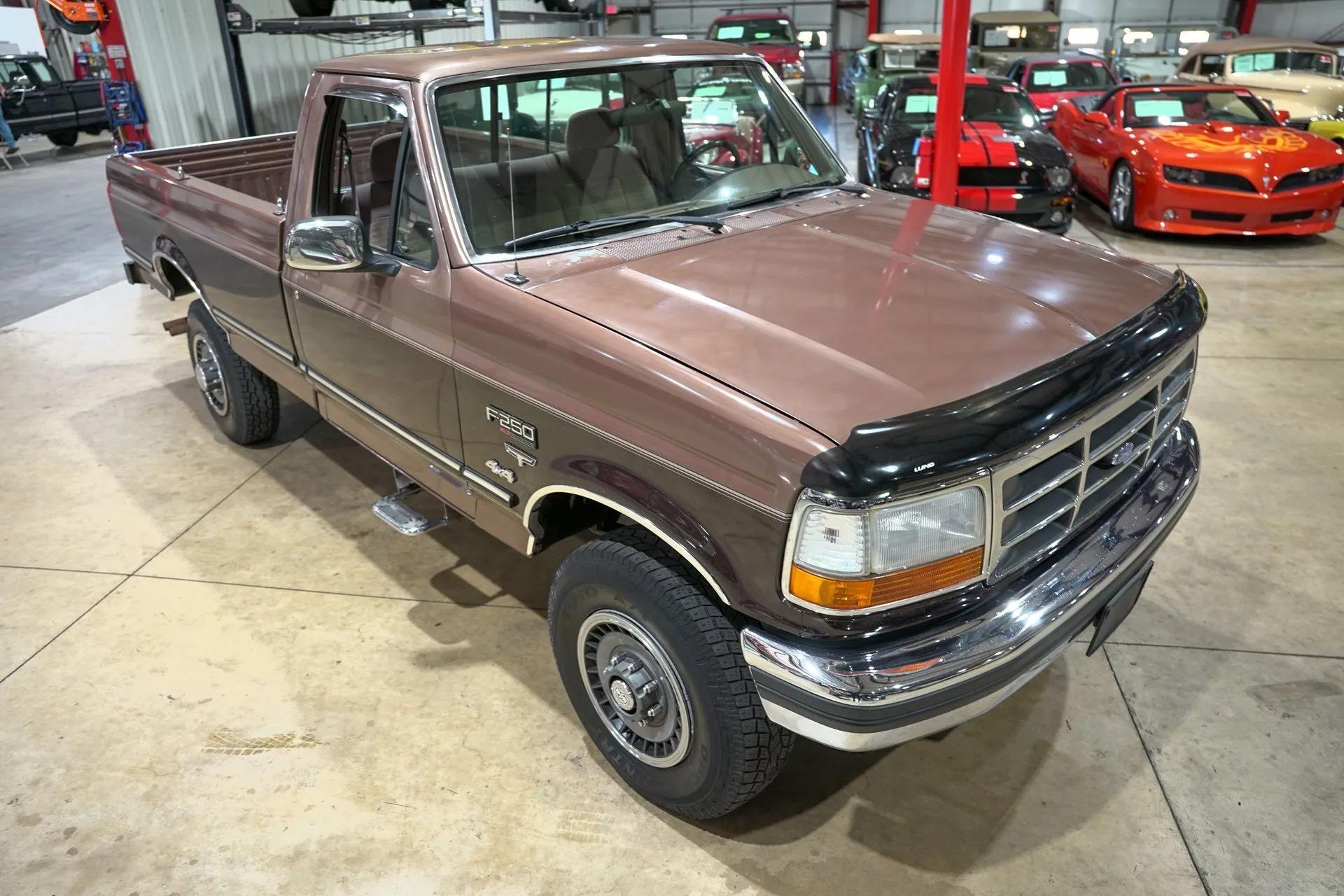 1992 Ford F-250 XLT 4x4 - 5