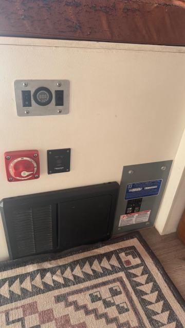 2004 Ford F-550 Expedition Rig