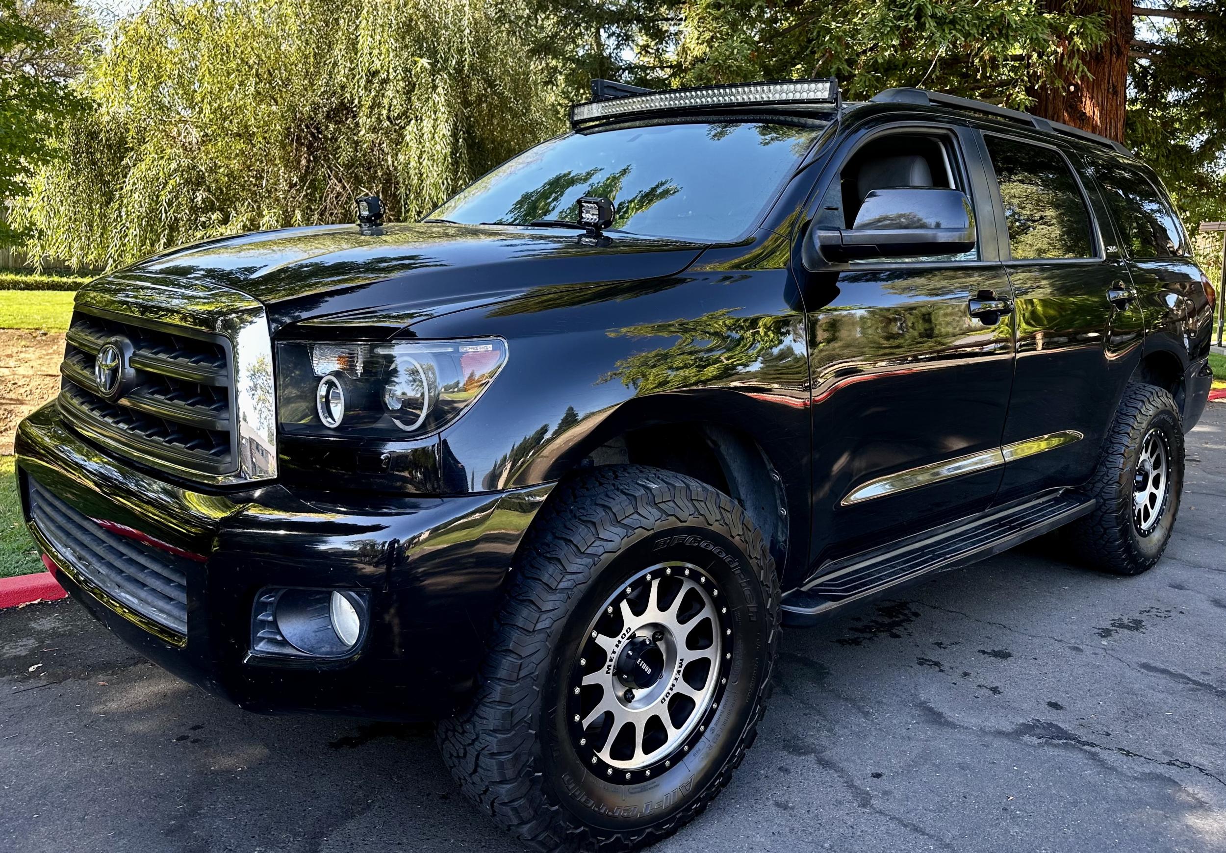 2015 Toyota Sequoia