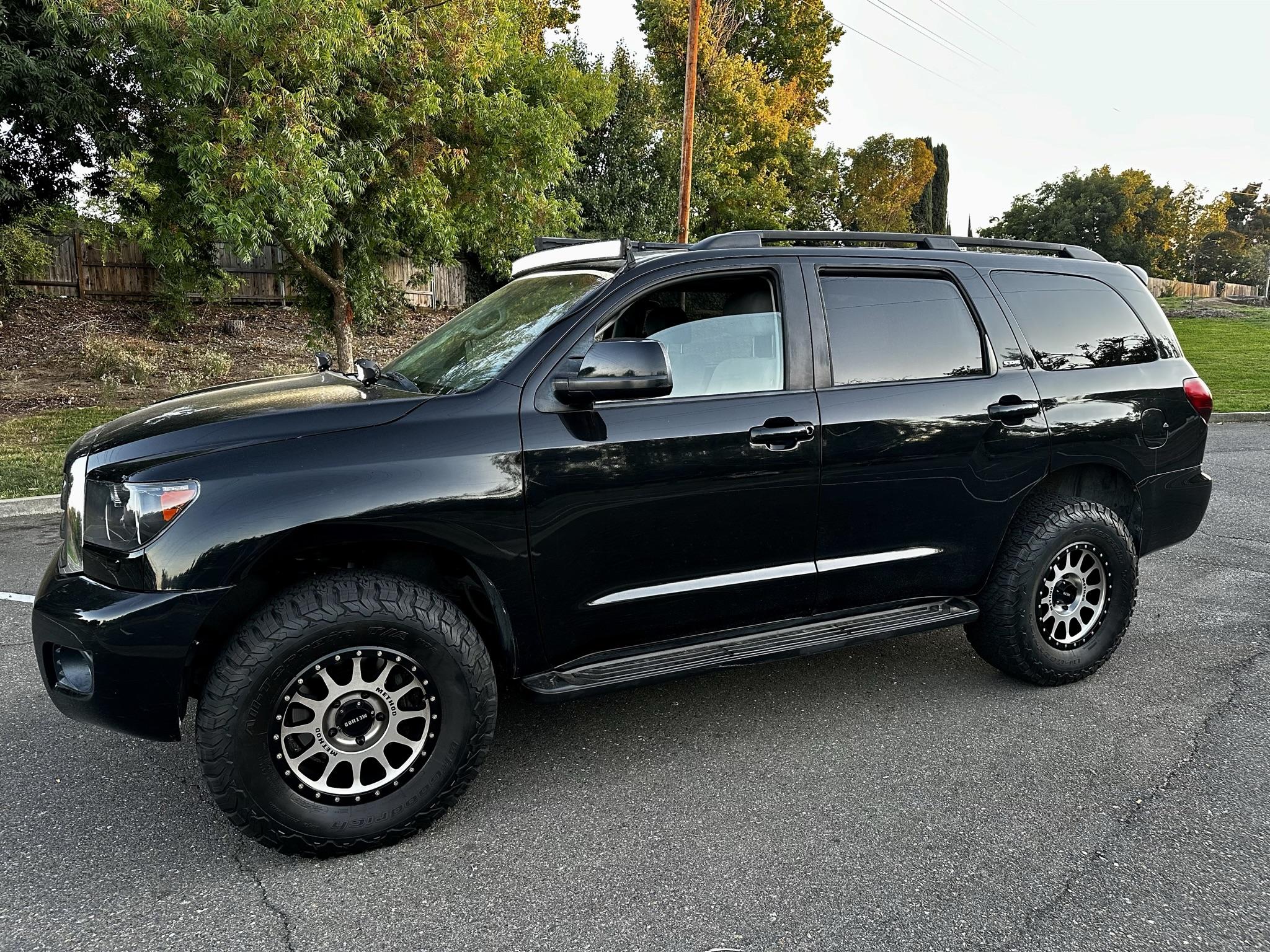 2015 Toyota Sequoia