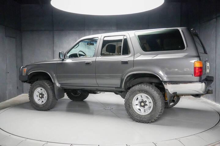1993 Toyota 4Runner SR5 - 5
