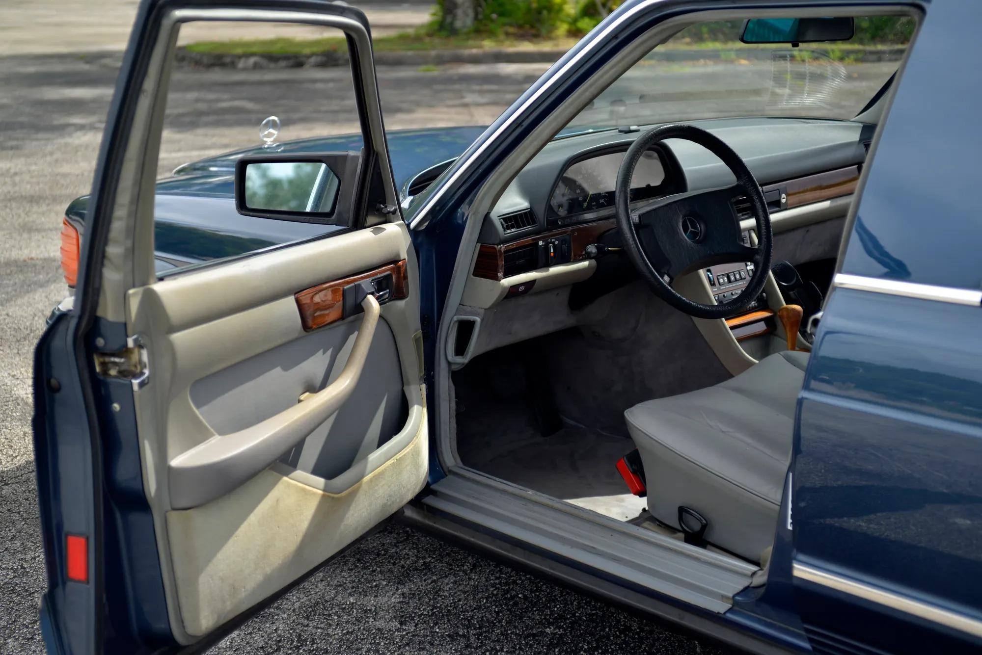 1983 Mercedes-Benz 500SEL Pick Up