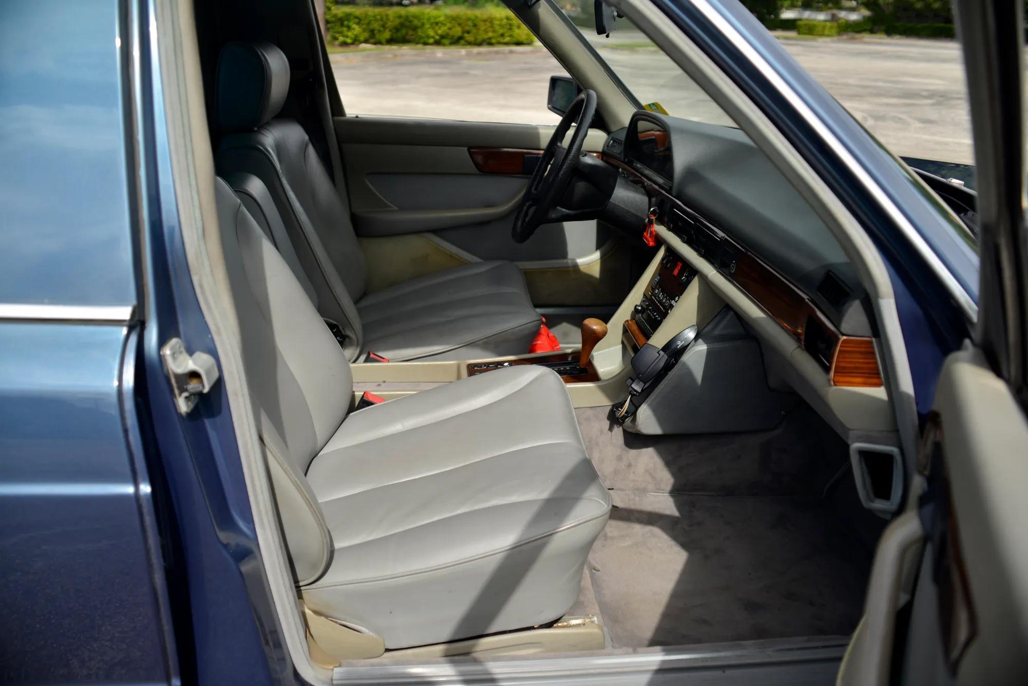 1983 Mercedes-Benz 500SEL Pick Up