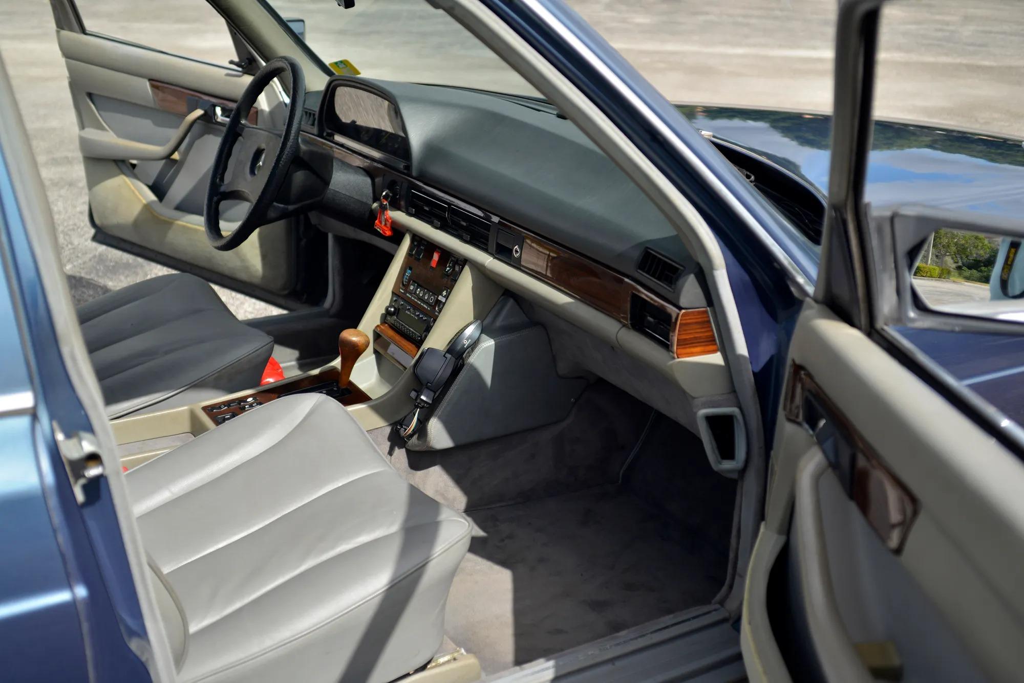 1983 Mercedes-Benz 500SEL Pick Up