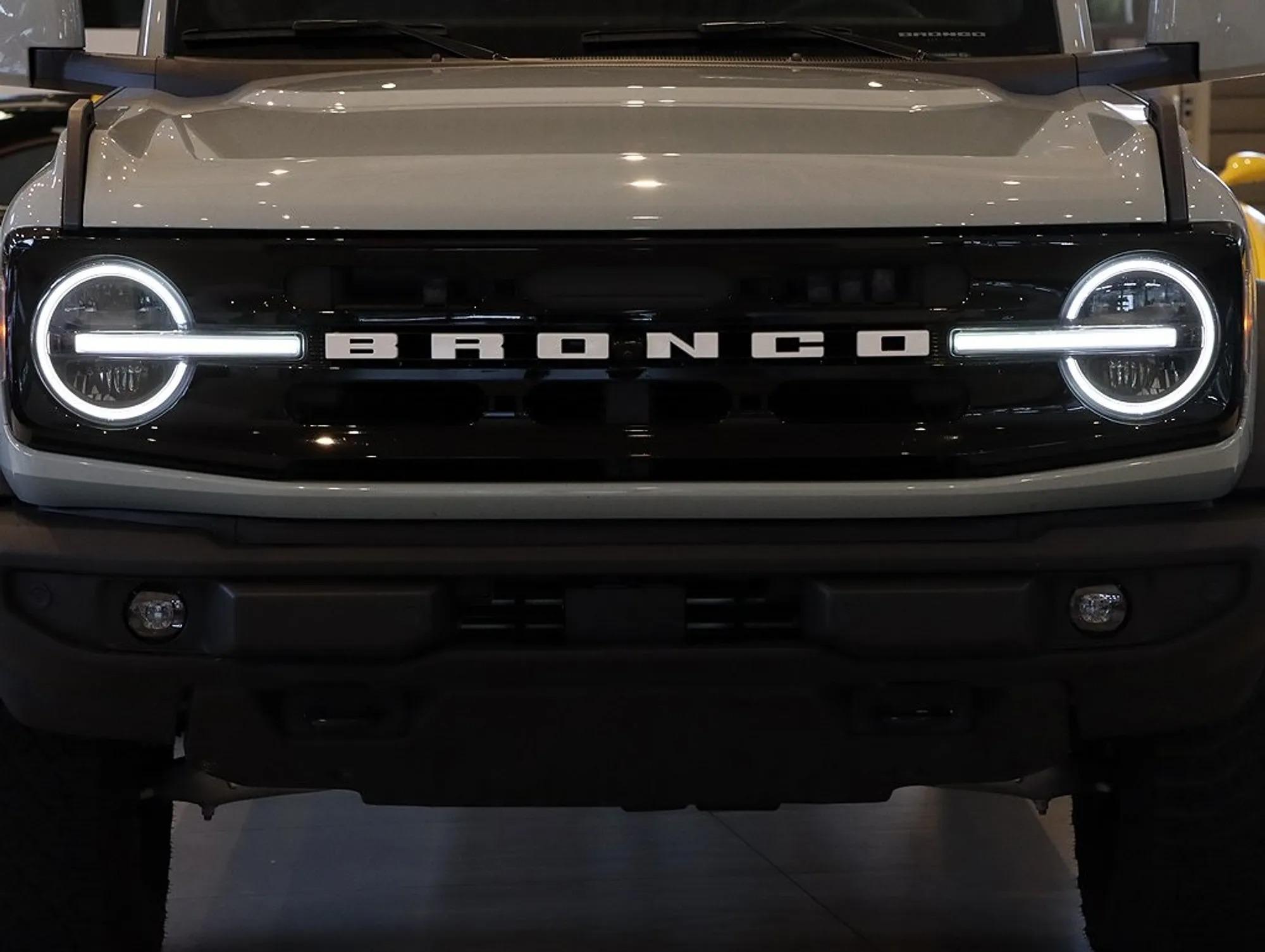 2022 Ford Bronco Outer Banks