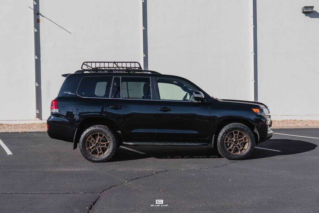 2020 Toyota Land Cruiser Heritage Edition