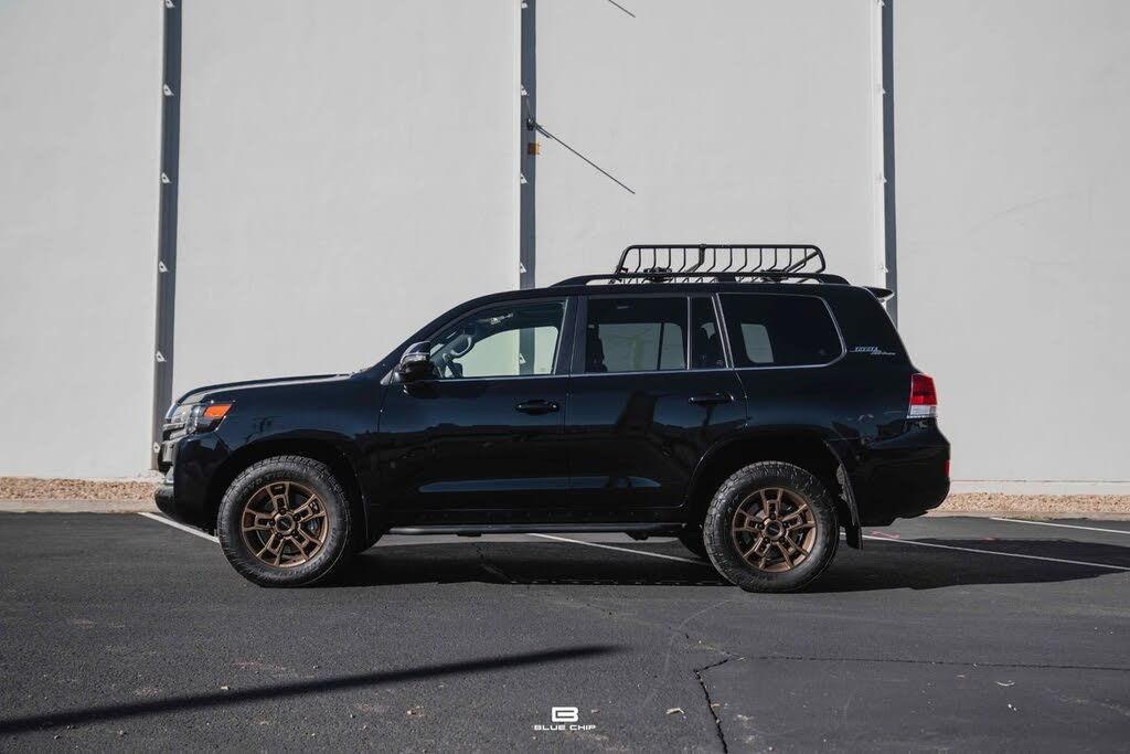 2020 Toyota Land Cruiser Heritage Edition - 5