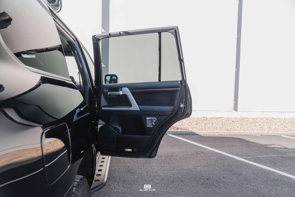 2020 Toyota Land Cruiser Heritage Edition