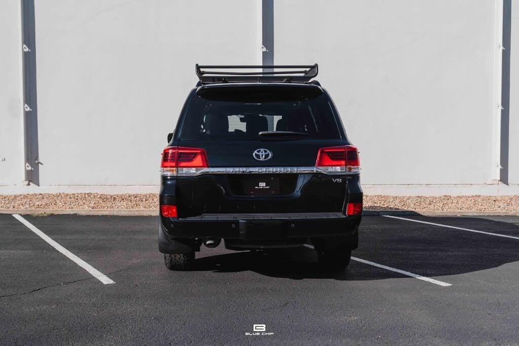 2020 Toyota Land Cruiser Heritage Edition