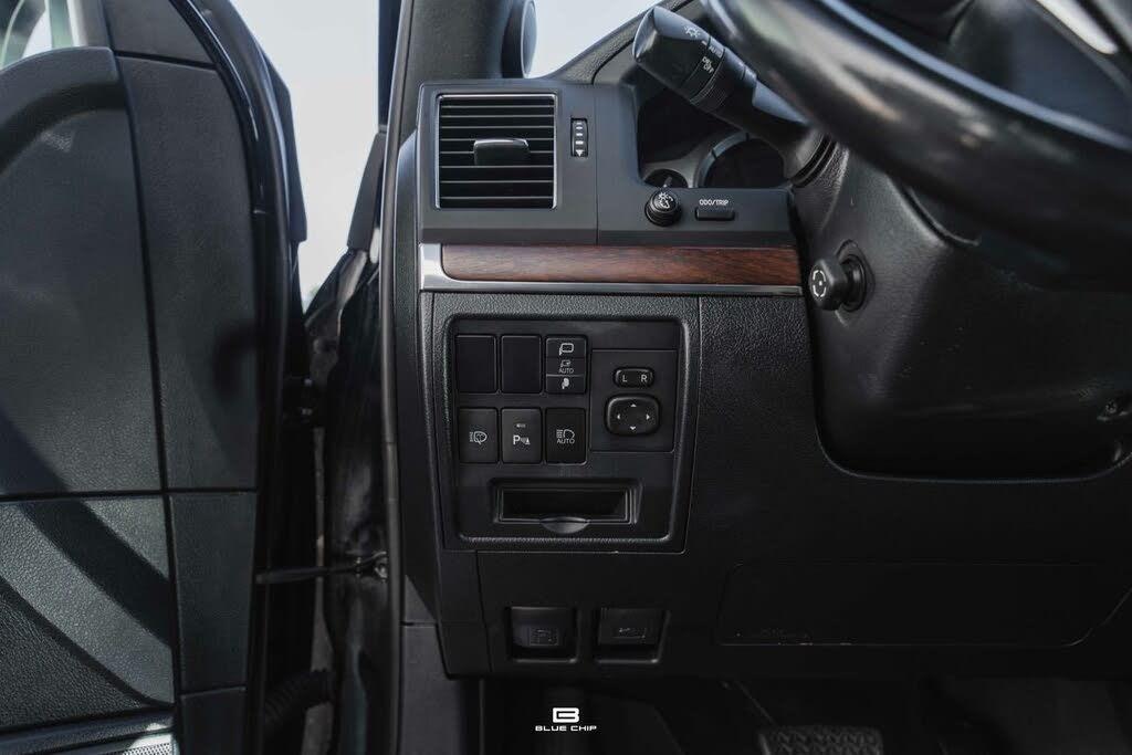 2020 Toyota Land Cruiser Heritage Edition