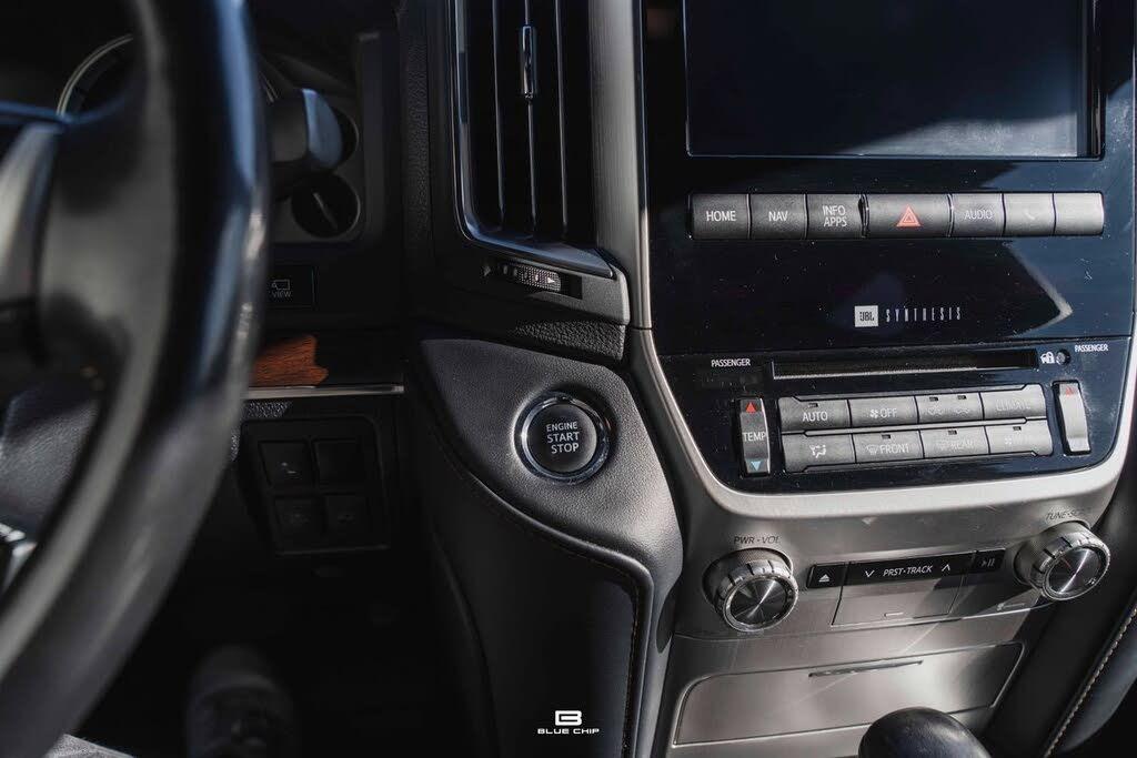 2020 Toyota Land Cruiser Heritage Edition