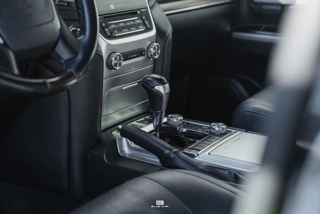 2020 Toyota Land Cruiser Heritage Edition