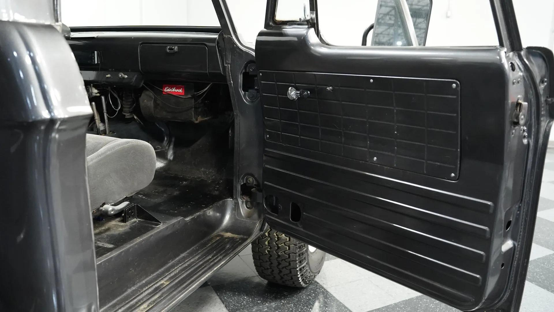 1965 Dodge W100  Power Wagon