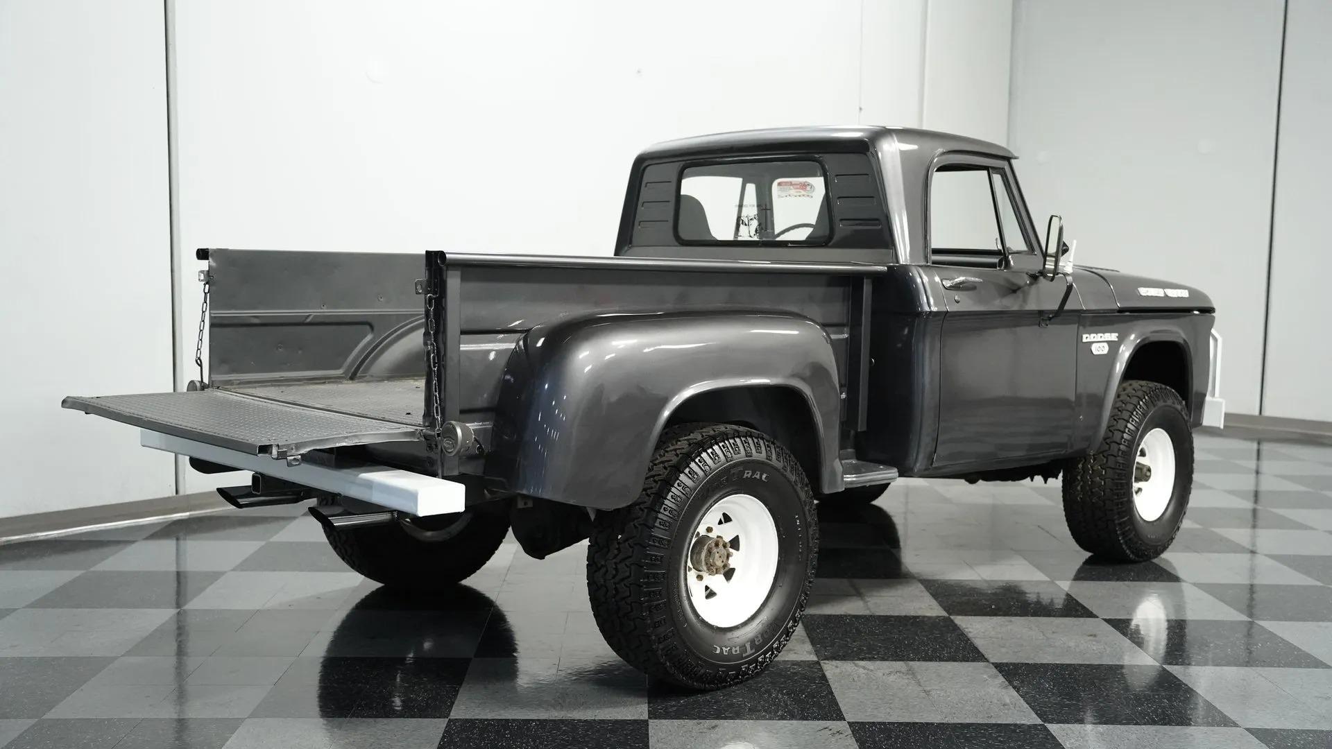 1965 Dodge W100  Power Wagon