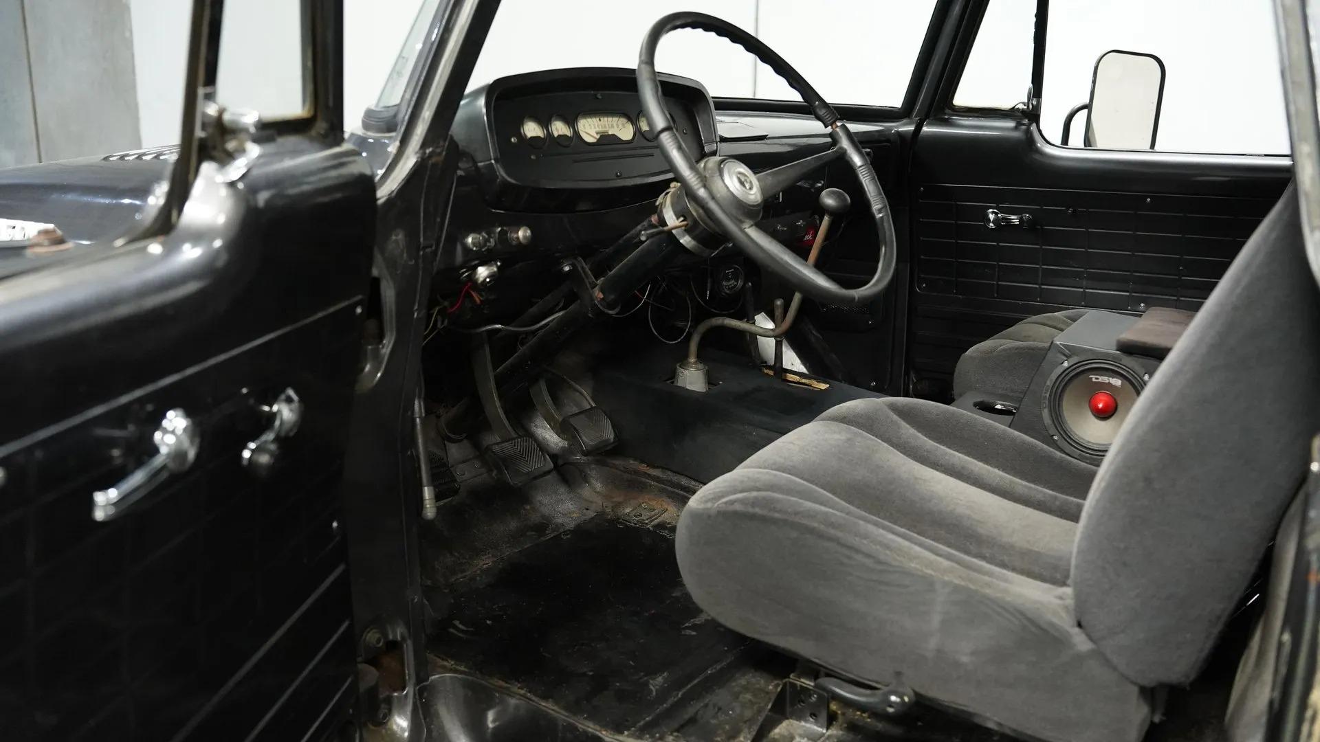1965 Dodge W100  Power Wagon