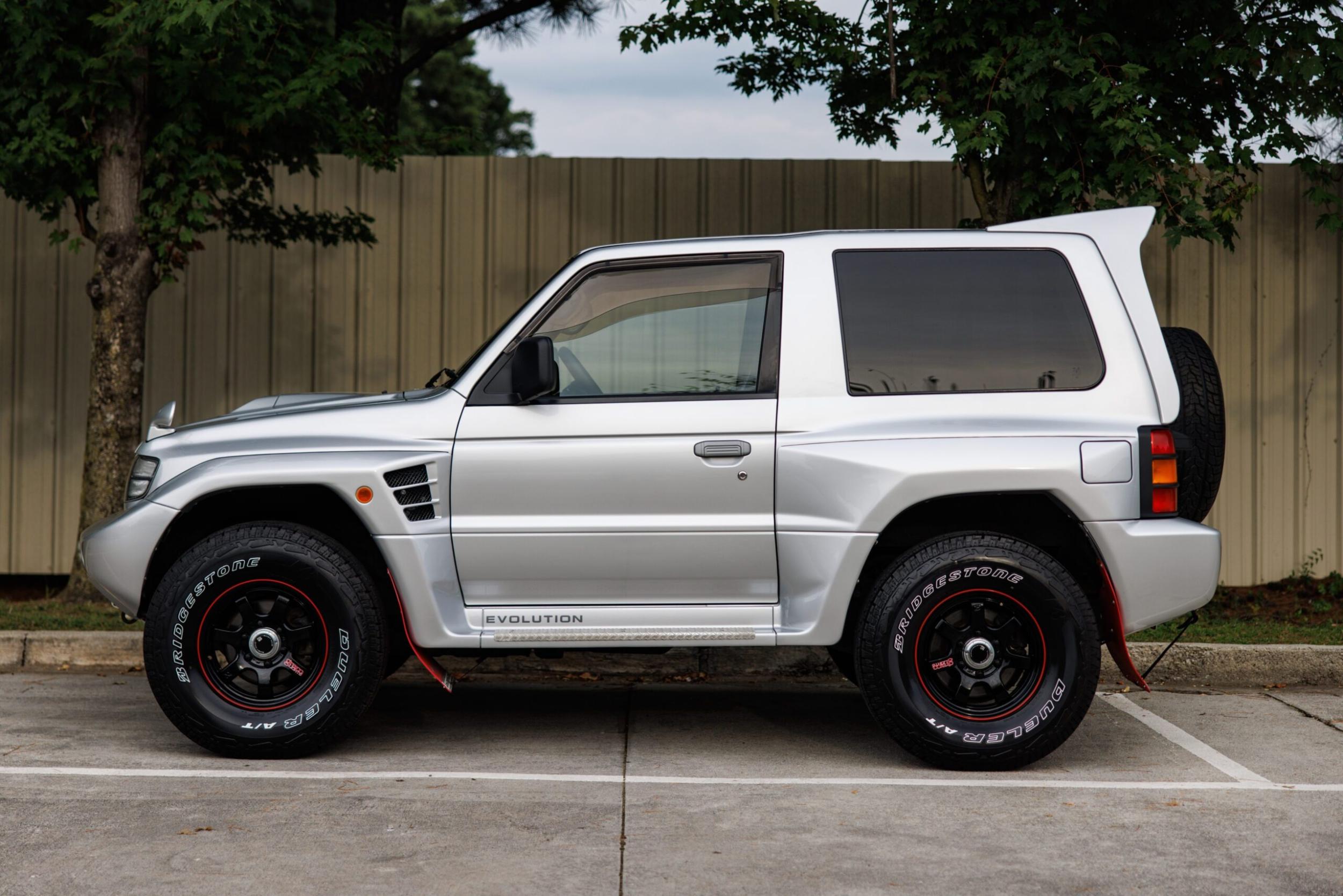 1998 Mitsubishi Pajero Evolution - 4