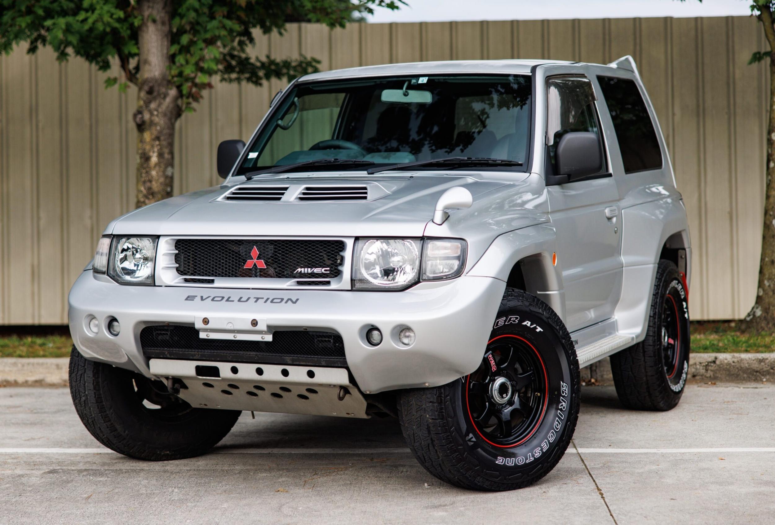 1998 Mitsubishi Pajero Evolution - 3