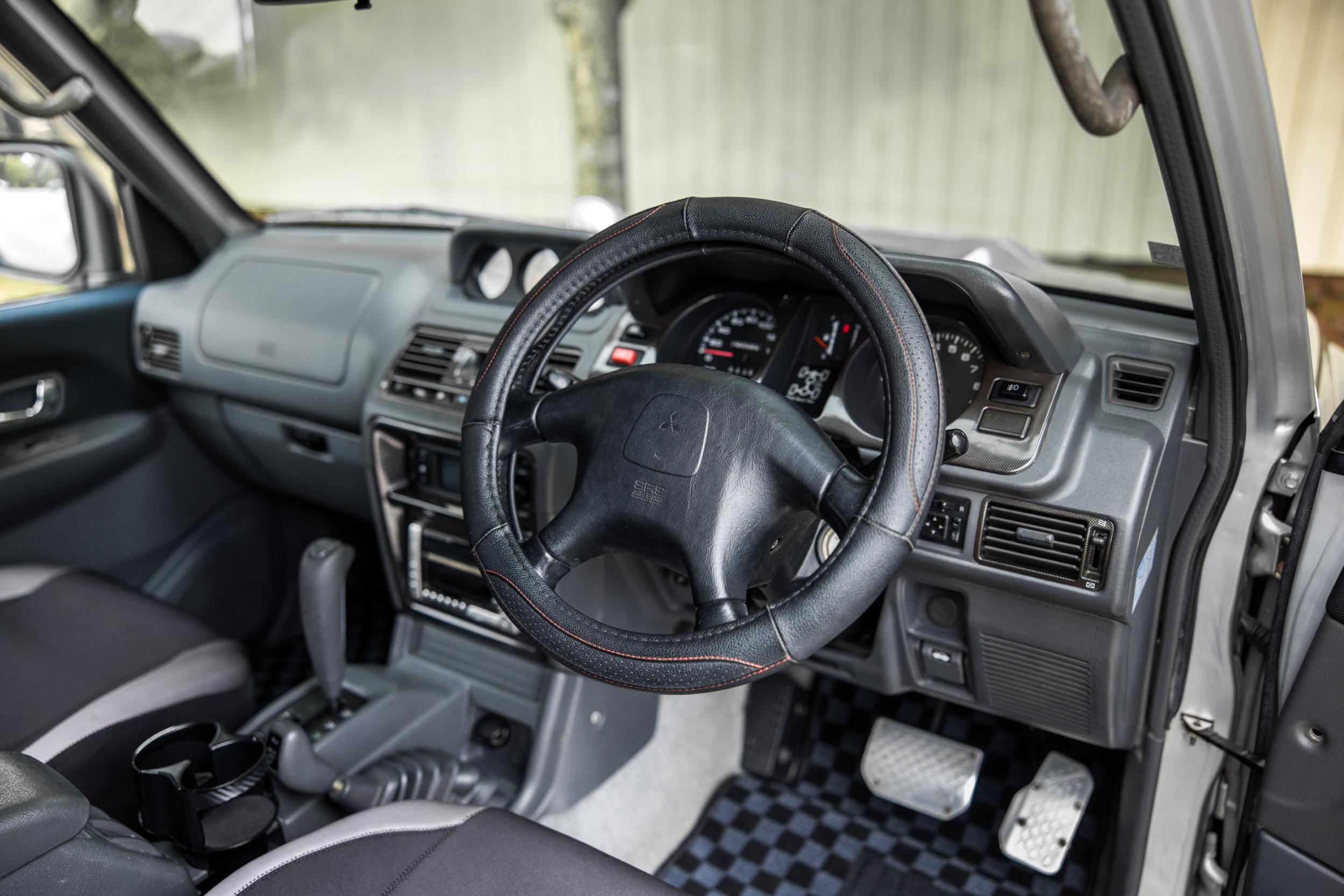 1998 Mitsubishi Pajero Evolution