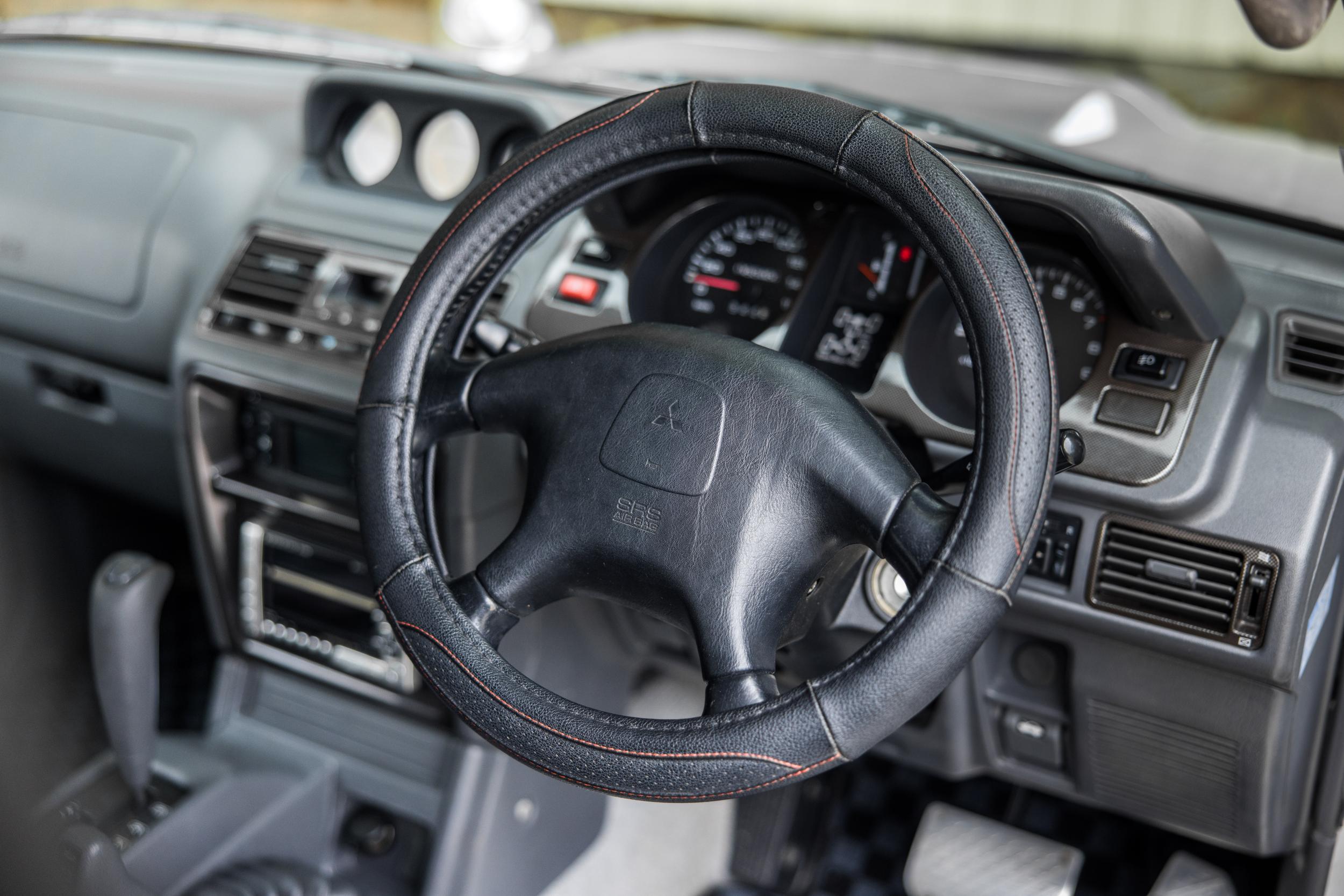 1998 Mitsubishi Pajero Evolution