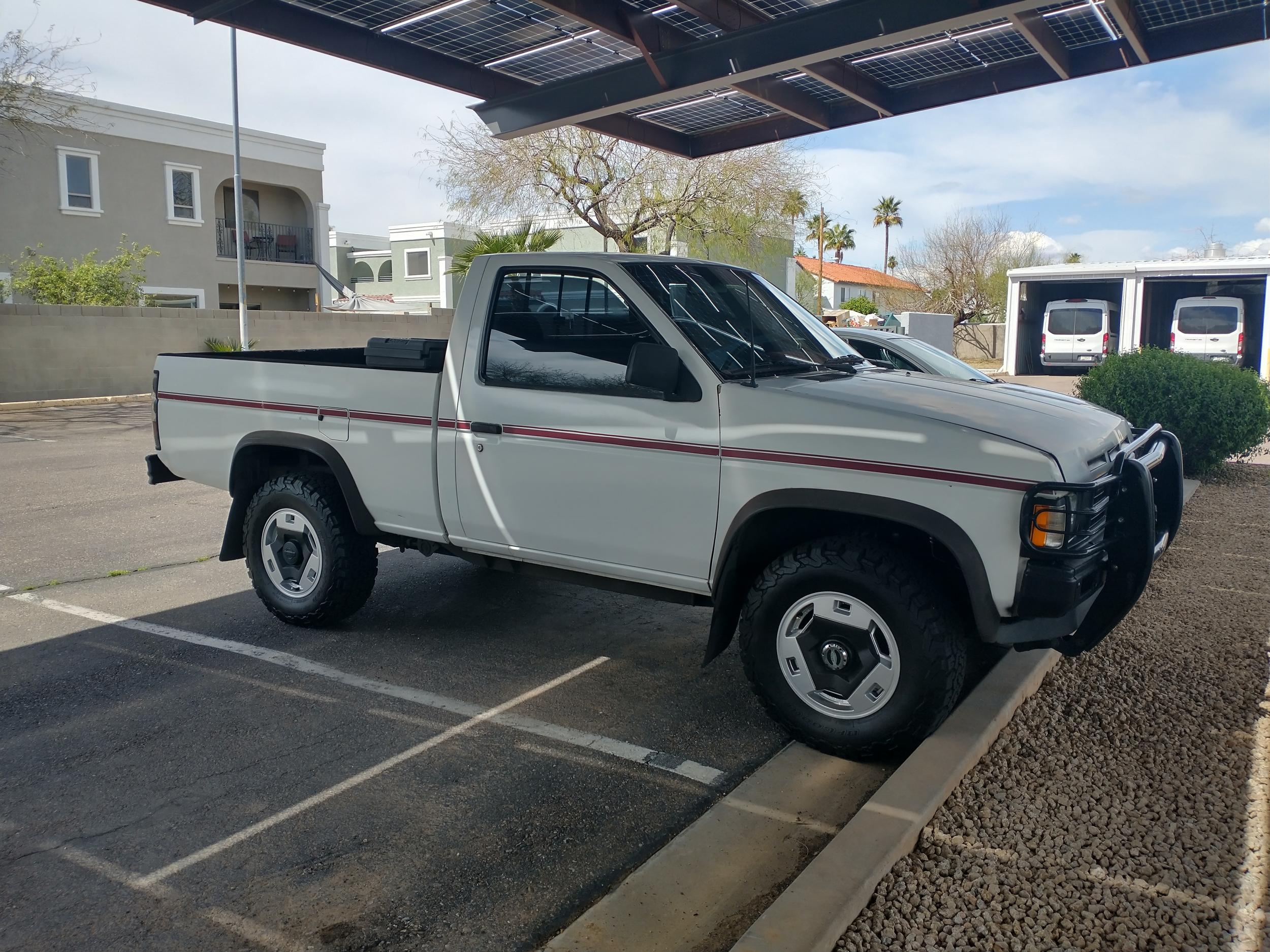  Nissan Hardbody