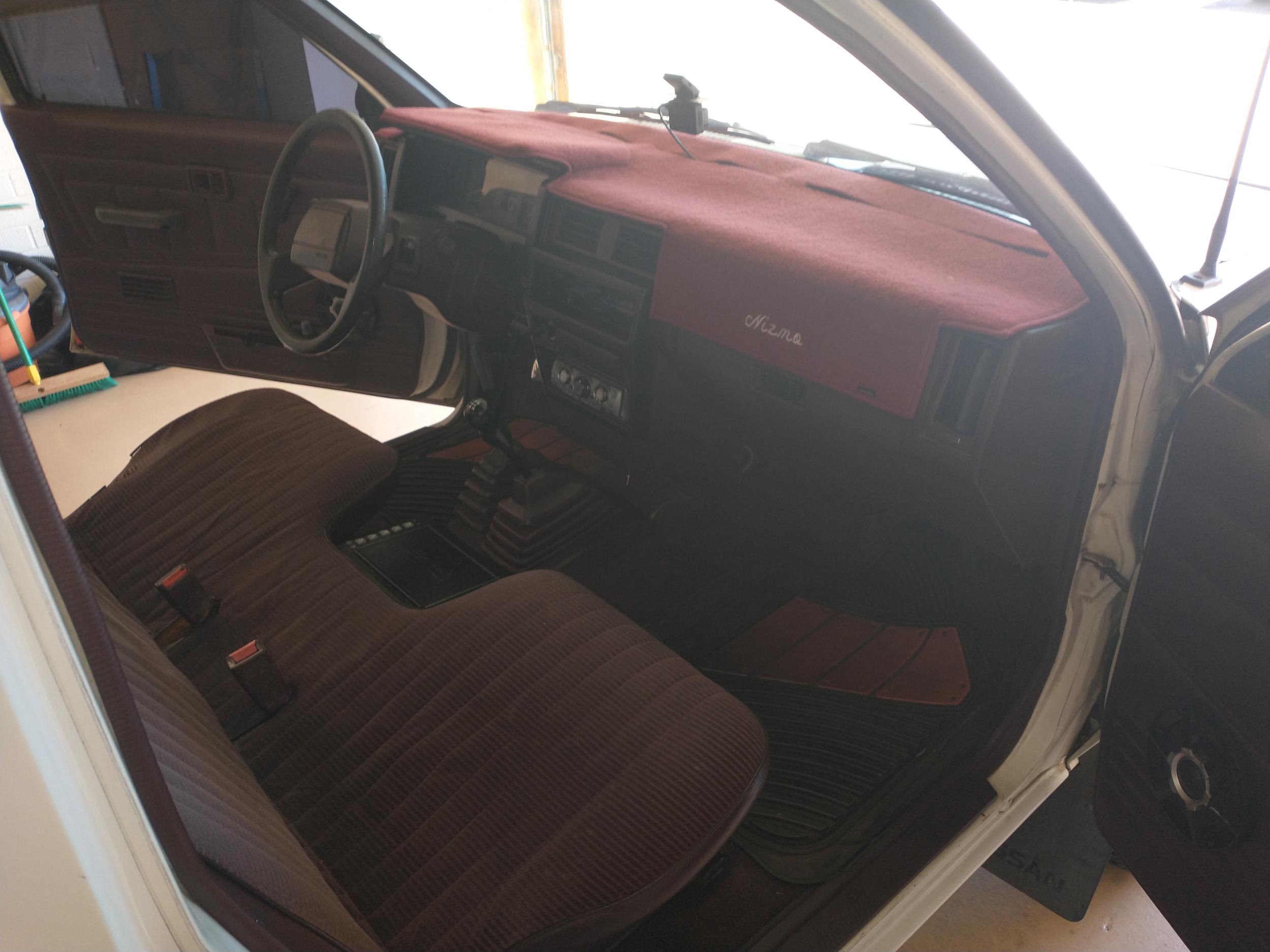 1992 Nissan Hardbody - 5