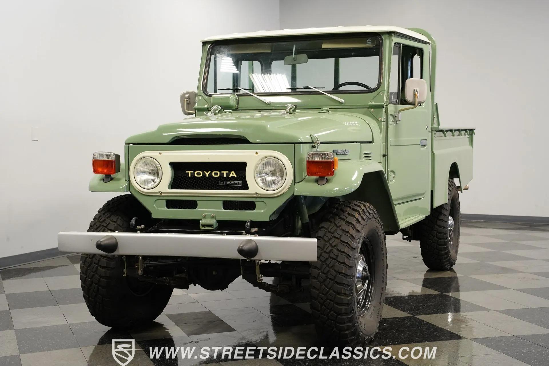 1978 Toyota Land Cruiser HJ45 Pickup - 5