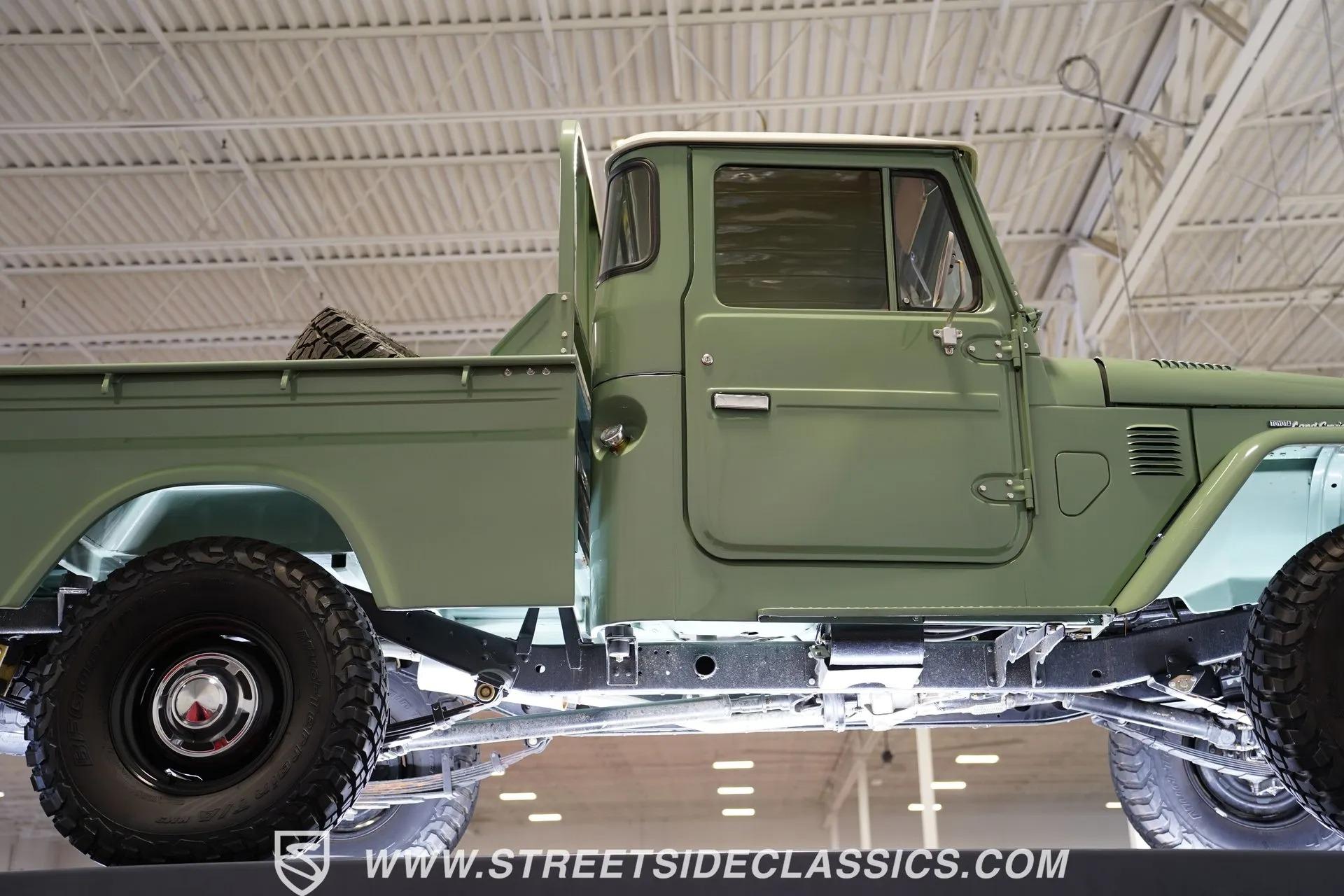 1978 Toyota Land Cruiser HJ45 Pickup