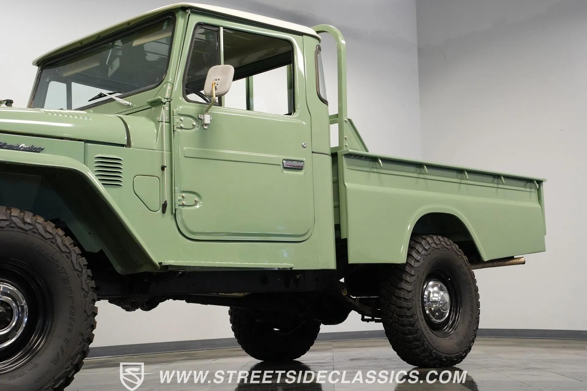 1978 Toyota Land Cruiser HJ45 Pickup